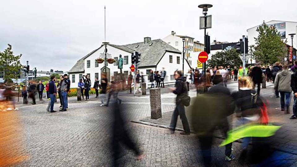 En arbejdsgruppe fremsætter forslag til at øge studie- og arbejdsmuligheder for handicappede En arbejdsgruppe fremsætter forslag til at øge studie- og arbejdsmuligheder for handicappede