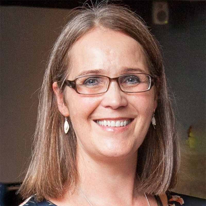 Guðfinna Harðardóttir Guðfinna Harðardóttir