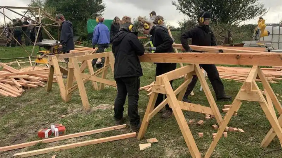 Gør noget! Gør noget