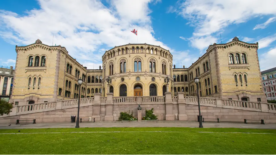 Flere nye satsinger innen høyere utdanning og kompetanse Flere nye satsinger innen høyere utdanning og kompetanse