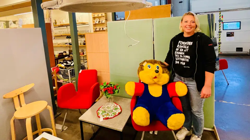 Projektledaren Camilla Ernkrans är med och skapar mötesplatser för olika typer av människor. Foto: Magnus Lindberg