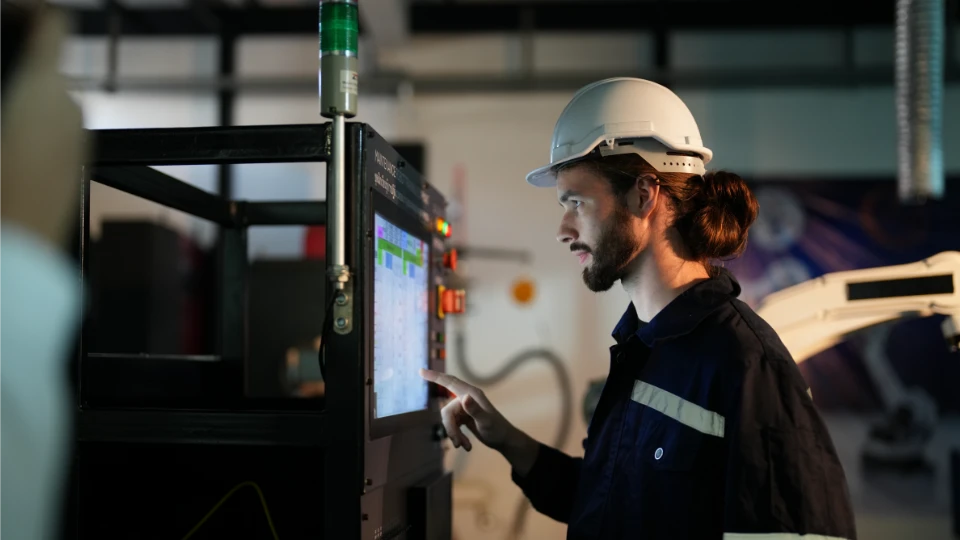 Digital omstilling i arbeidslivet – hvordan kan det fungere i praksis? Digital omstilling i arbeidslivet – hvordan kan det fungere i praksis?